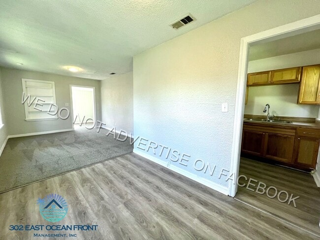 3017 Broadway Ave in Jacksonville, FL - Building Photo - Building Photo