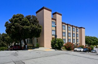 3590 21st St Apartamentos