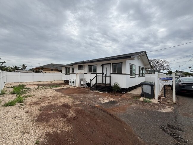 91-623A Pohakupuna Rd in Ewa Beach, HI - Building Photo - Building Photo