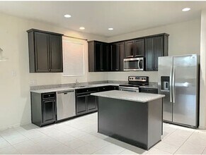 3109 Walker Creek Dr in Little Elm, TX - Foto de edificio - Building Photo