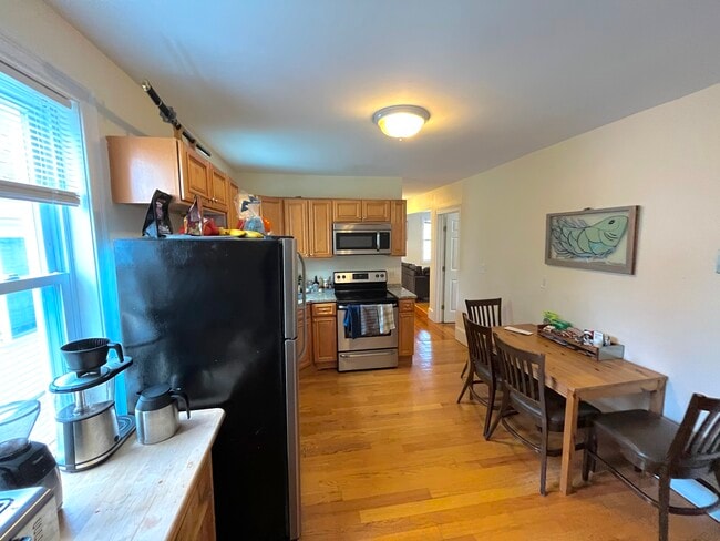 6 Nashua St, Unit 2