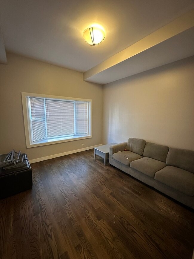 1332 N Western Ave in Chicago, IL - Building Photo - Building Photo