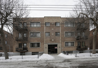 3285 Goyer in Montréal, QC - Building Photo - Building Photo