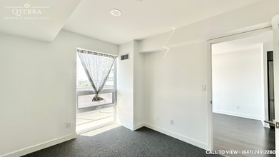 120 Varna Dr in Toronto, ON - Building Photo - Building Photo