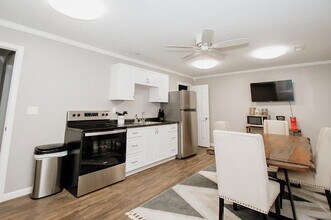 417 N Jefferson St in Huntington, IN - Building Photo - Building Photo