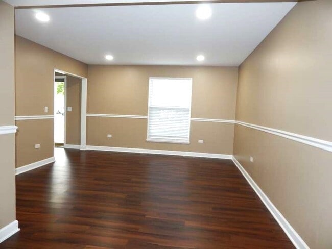 1216 Calico Ave in Naperville, IL - Building Photo - Building Photo