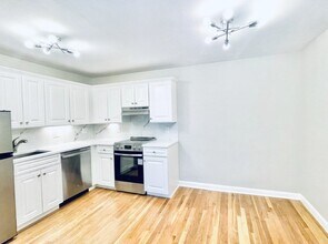 39 Englewood Ave in Boston, MA - Building Photo - Building Photo