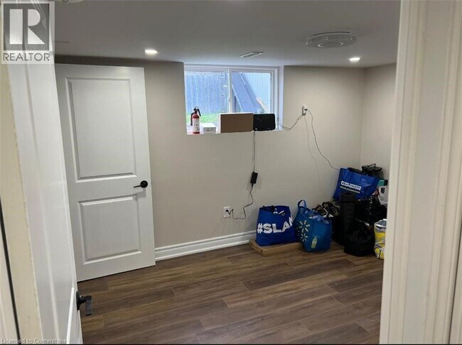 49 Gretna Dr in Brampton, ON - Building Photo - Building Photo