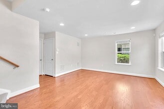 617 S Cherry Grove Ave in Annapolis, MD - Building Photo - Building Photo