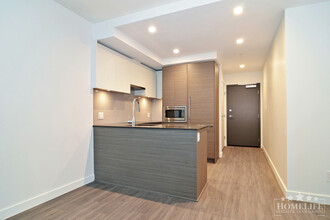 13615 Fraser Hwy in Surrey, BC - Building Photo - Building Photo