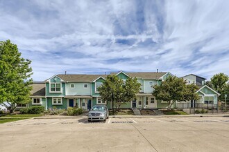 5850 Ceylon St in Denver, CO - Building Photo - Building Photo