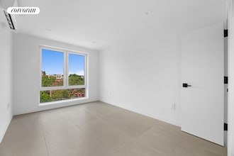 2321 Belmont Ave in Bronx, NY - Building Photo - Building Photo
