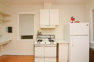 3420 N Lincoln Ave, Unit J03P in Chicago, IL - Building Photo - Building Photo