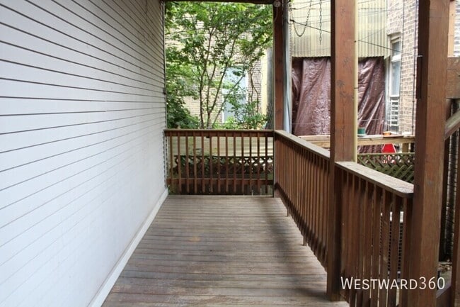 property at 1834 W Augusta Blvd