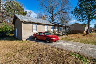 940 5th St in Pleasant Grove, AL - Building Photo - Building Photo