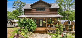 41 Dillingham Ests Trl in Swannanoa, NC - Building Photo