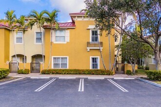 183 Lake Monterey Cir in Boynton Beach, FL - Building Photo - Building Photo