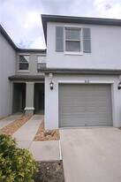 812 Royal Empress Dr in Ruskin, FL - Building Photo