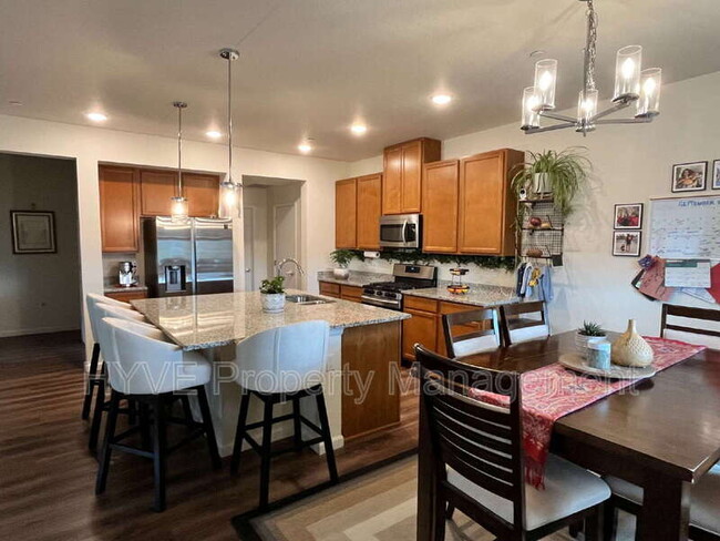 1841 S Dunkirk St in Aurora, CO - Building Photo - Building Photo
