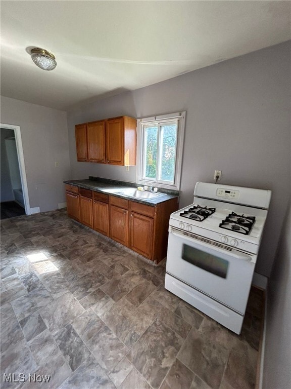 property at 2495 Apple Ave