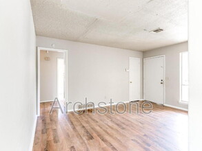 2837 SE 47th St in Oklahoma City, OK - Building Photo - Building Photo