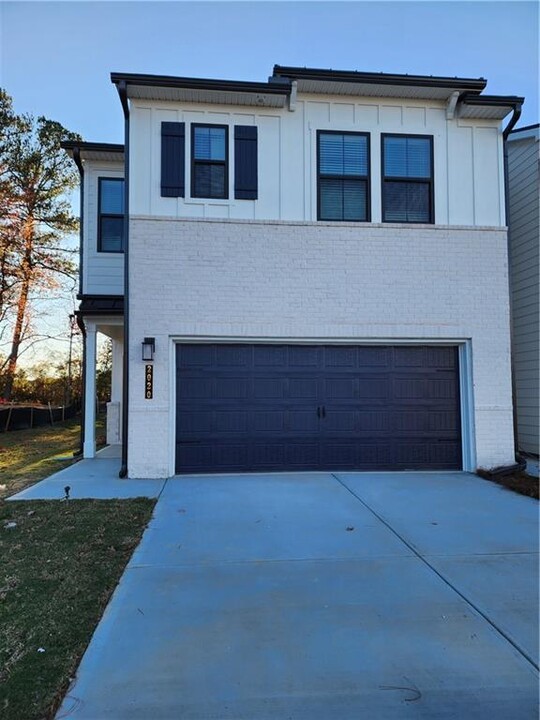 2020 Underwood Dr in Lawrenceville, GA - Building Photo