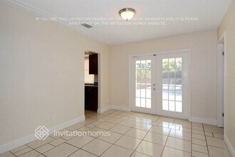 119 Ponce De Leon St in Royal Palm Beach, FL - Building Photo - Building Photo