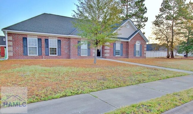 1206 Peacock Trail in Hinesville, GA - Building Photo - Building Photo