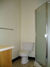 2530 Dwight Way in Berkeley, CA - Building Photo - Building Photo