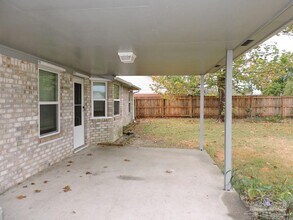 7008 Andros Dr in Pensacola, FL - Building Photo - Building Photo