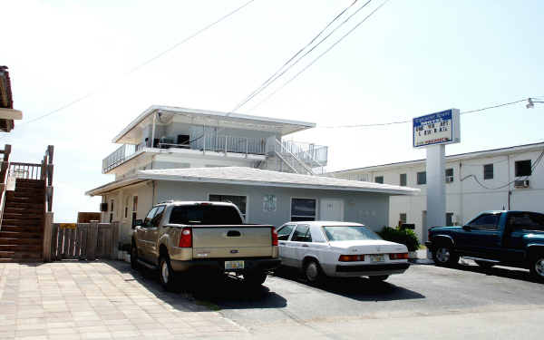 Edgemeer Motel in Pompano Beach, FL - Building Photo - Building Photo