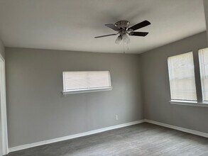 50003 Del Ra Dr in Greenville, TX - Building Photo - Building Photo