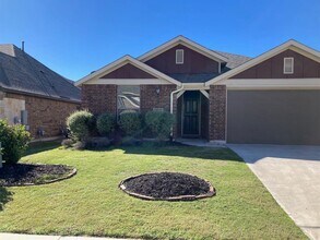 5833 Casstello Dr in Round Rock, TX - Building Photo - Building Photo