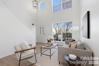 2443 Normancrest Ct in Charlotte, NC - Building Photo - Building Photo