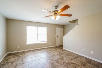 169 Lyndhurst Dr in La Vergne, TN - Building Photo - Building Photo