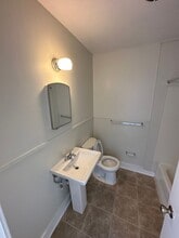 101 E Mills St in Hinesville, GA - Building Photo - Building Photo