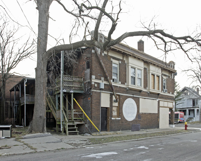 1494-1510 Holden St in Detroit, MI - Foto de edificio - Building Photo