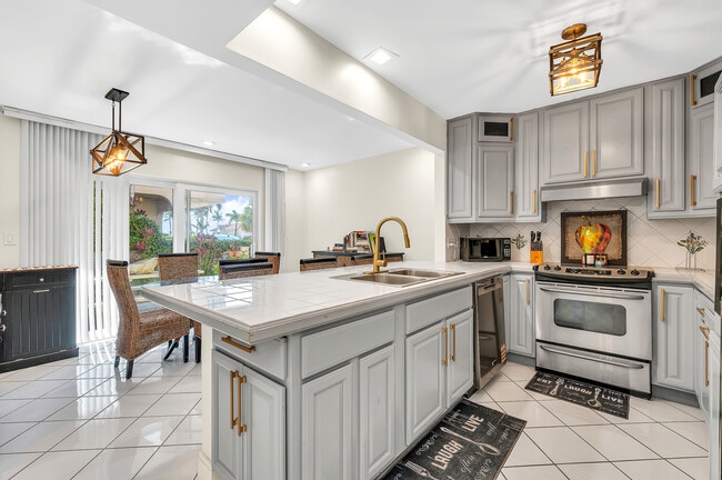 property at 584 SE 20th Ave