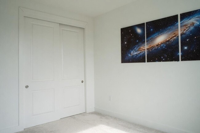 417 Avendale Dr in Manteca, CA - Building Photo - Building Photo