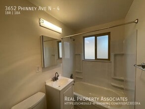 3652 Phinney Ave N in Seattle, WA - Building Photo - Building Photo