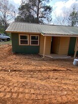 768 McElderry Rd N in Munford, AL - Building Photo