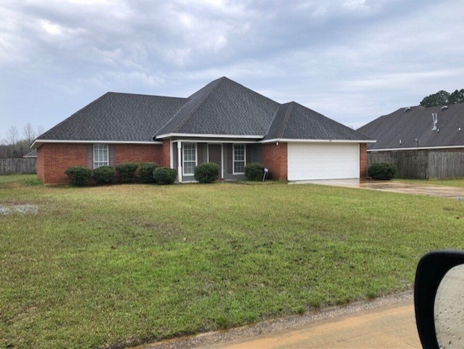 469 Pritchard Cir in Tupelo, MS - Building Photo