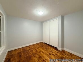 19 Union St in Southbridge, MA - Building Photo - Building Photo