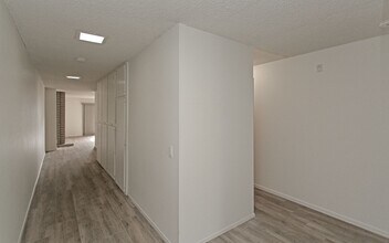 4705 Marina Dr in Carlsbad, CA - Building Photo - Building Photo