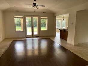 8714 N Heartland Way in Fresno, CA - Building Photo - Building Photo