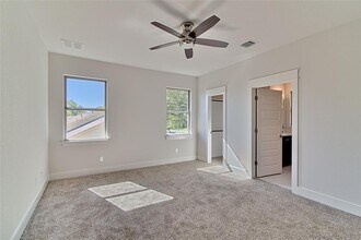 8103 West Gate Blvd in Austin, TX - Building Photo - Building Photo