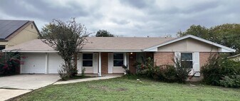 1735 Donaldson Ave in San Antonio, TX - Building Photo