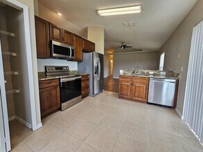 1528 Ridge Pointe Dr in Orlando, FL - Building Photo - Building Photo