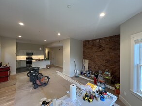 56 JFK St, Unit 2 in Cambridge, MA - Building Photo - Building Photo