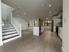 329 Bella Sol Way in West Palm Beach, FL - Building Photo - Building Photo